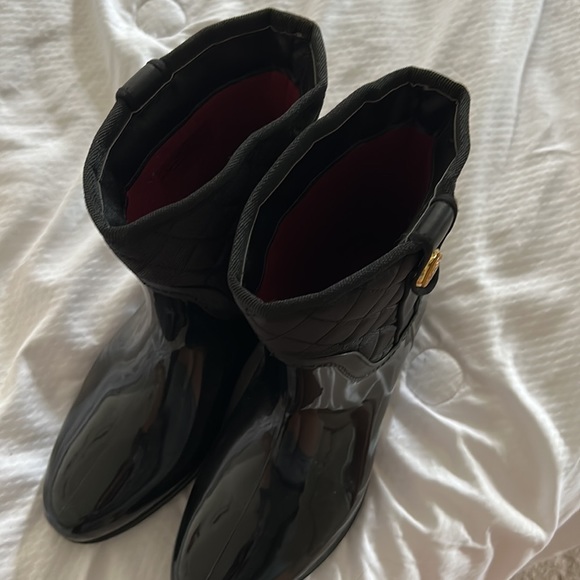 Tommy Hilfiger boots size 7 - Picture 3 of 3
